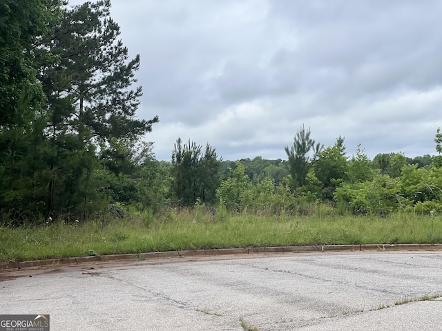 110 Howard Dr, Lagrange, GA 30240