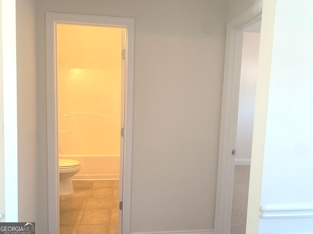 2118 Water Mill Ct, Buford, GA 30519 - hall featuring baseboards