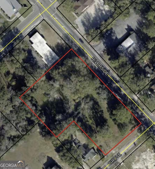 301 Riverside Dr, Waycross, GA 31501