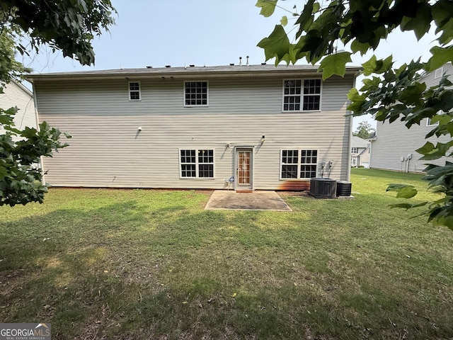 3205 Anneewakee Falls Parkway, Douglasville, GA 30135 - back of property featuring a patio and a yard