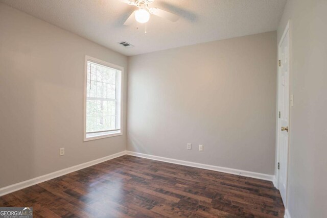 7070 Ravenwood Ln, Lithonia, GA 30038