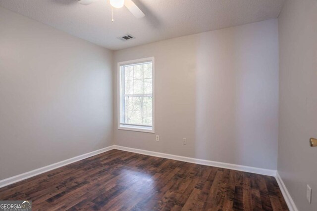 7070 Ravenwood Ln, Lithonia, GA 30038