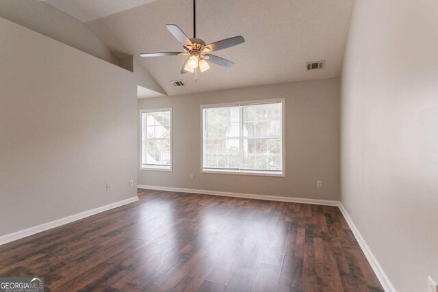 7070 Ravenwood Ln, Lithonia, GA 30038