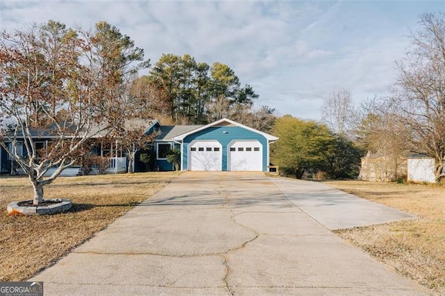 110 Fox Meadow Dr, Covington, GA 30016 - single story home featuring driveway, an attached garage, and a front lawn