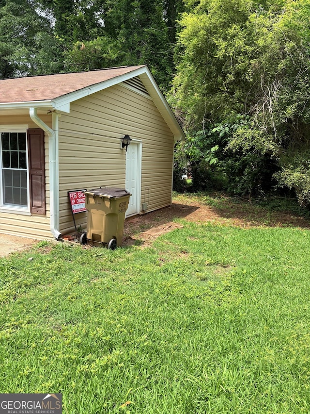 6103 Chaseland Rd, Rex, GA 30273 - view of green lawn