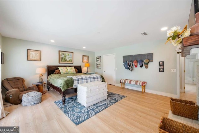 103 Ashley Marsh Dr, Brunswick, GA 31523 - bedroom with wood finished floors, baseboards, and recessed lighting