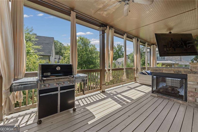 3834 Chamblee Dunwoody Rd, Atlanta, GA 30341 - wooden terrace with a ceiling fan and a grill