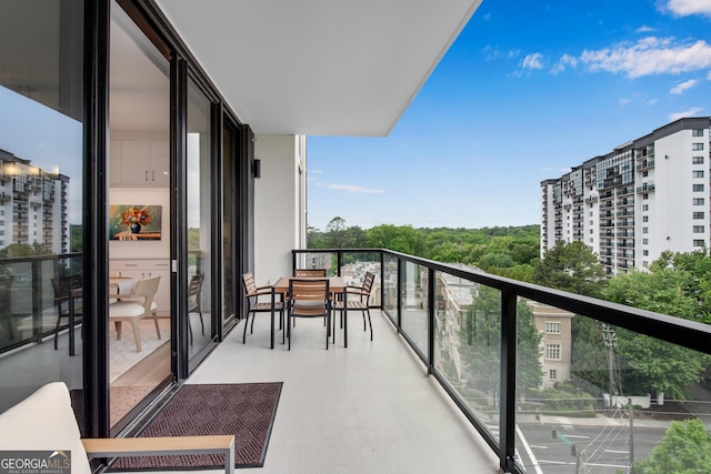 2425 Peachtree Rd NE Unit 902, Atlanta, GA 30305 - view of balcony