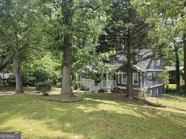 686 Favorwood Dr SW, Marietta, GA 30060 - view of yard with a porch