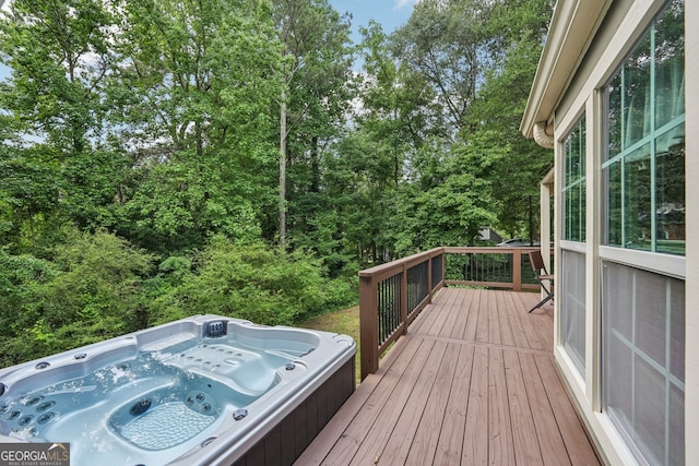 10875 Shagbark Trl, Roswell, GA 30075 - wooden terrace featuring an outdoor hot tub