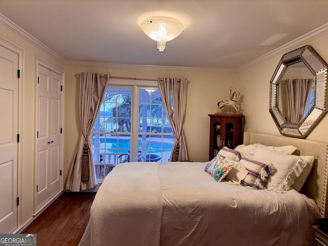 124 N Valhalla Ln, Cordele, GA 31015 - bedroom with wood finished floors and ornamental molding