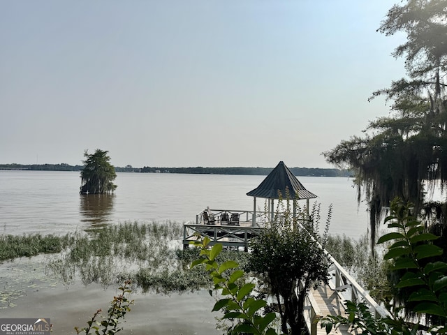 124 N Valhalla Ln, Cordele, GA 31015 - dock with a water view