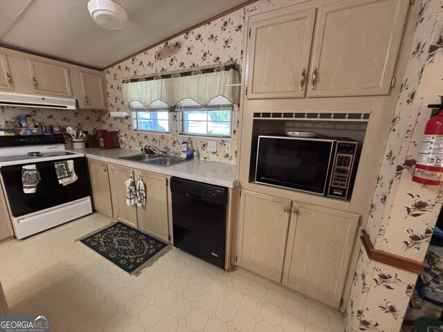268 Daisy Adams Rd, Cochran, GA 31014