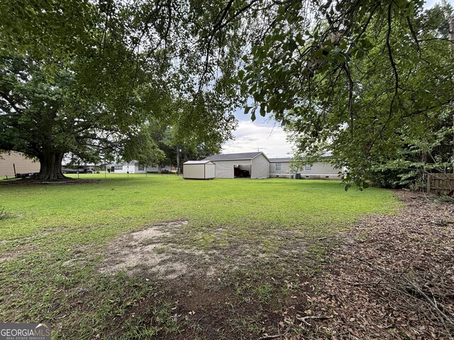 268 Daisy Adams Rd, Cochran, GA 31014