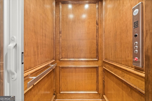 3057 Watsons Bnd, Milton, GA 30004 - elevator