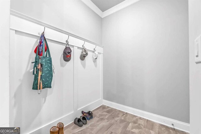 51 Waterfowl Ct, Jefferson, GA 30549 - mudroom featuring baseboards and ornamental molding