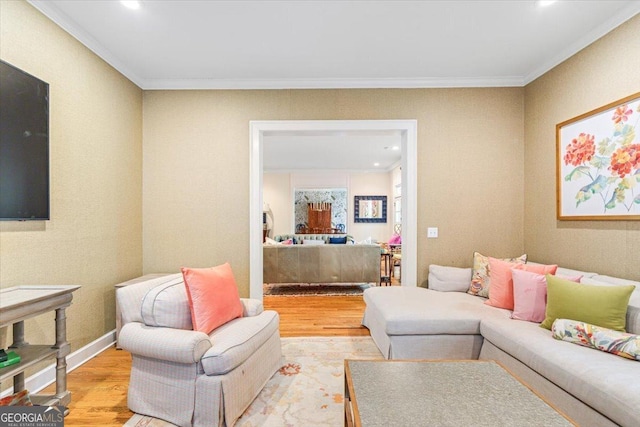 116 Maimont Cir, Macon, GA 31210 - living area featuring light wood-type flooring, crown molding, and recessed lighting