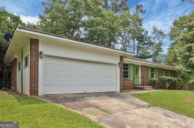 622 Sheffield Rd, Norcross, GA 30071 - view of front of property featuring brick siding, driveway, a front lawn, and an attached garage