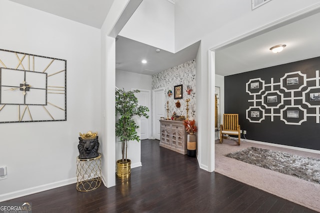 3755 Gardenside Ct, Alpharetta, GA 30004 - foyer with an accent wall, wood finished floors, wallpapered walls, and baseboards