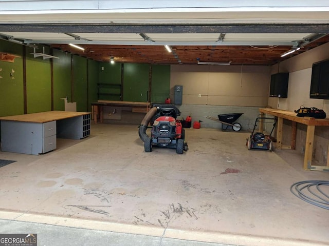 13 Cliff Ct, Villa Rica, GA 30180 - garage featuring a workshop area