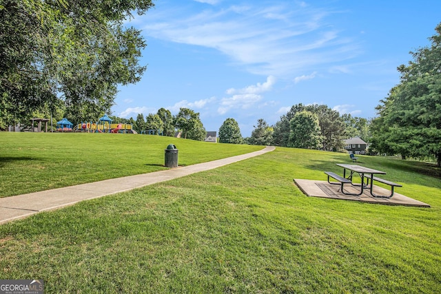 4445 Vanadium Bnd, Cumming, GA 30040 - view of home's community with a lawn