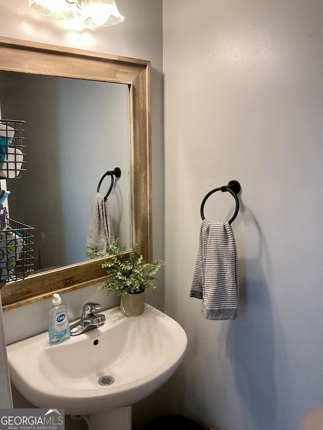 4863 Beacon Ridge Ln, Flowery Branch, GA 30542 - bathroom with a sink