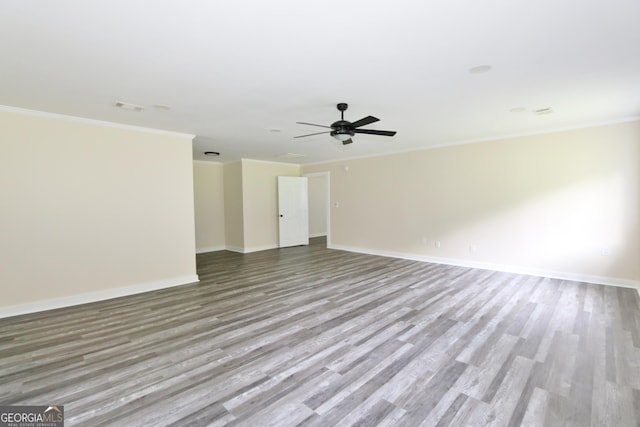 3434 Union Point Rd, Union Point, GA 30669 - unfurnished room with wood finished floors, crown molding, baseboards, and ceiling fan