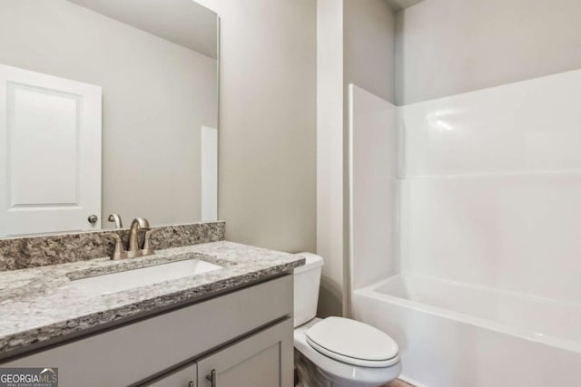 4300 Links Blvd, Jefferson, GA 30549 - full bath with vanity, toilet, and washtub / shower combination