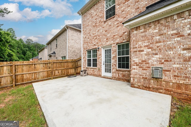1076 Scenic Park Trl, Lawrenceville, GA 30046 - view of patio
