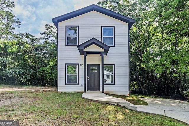 2065 Freeman St, Macon, GA 31201 - view of front facade featuring a front yard