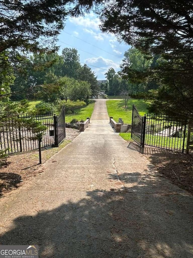 3309 Bethany Bnd, Alpharetta, GA 30004 - view of home's community with a gate