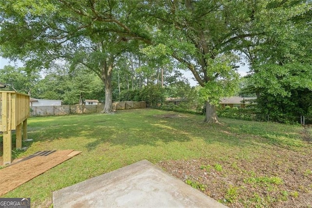 1261 Cliffwood Dr SE, Smyrna, GA 30080 - view of yard featuring view of scattered trees