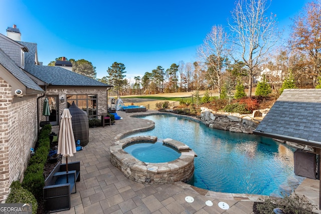 3084 Watsons Bnd, Milton, GA 30004 - view of swimming pool featuring a patio and a pool with connected hot tub