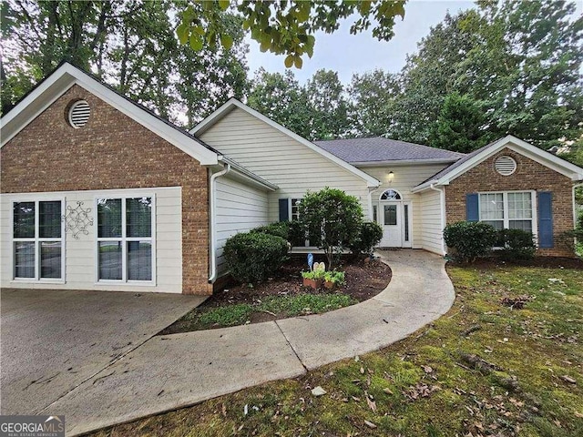 1934 Mcconnell Rd, Grayson, GA 30017 - ranch-style house featuring brick siding
