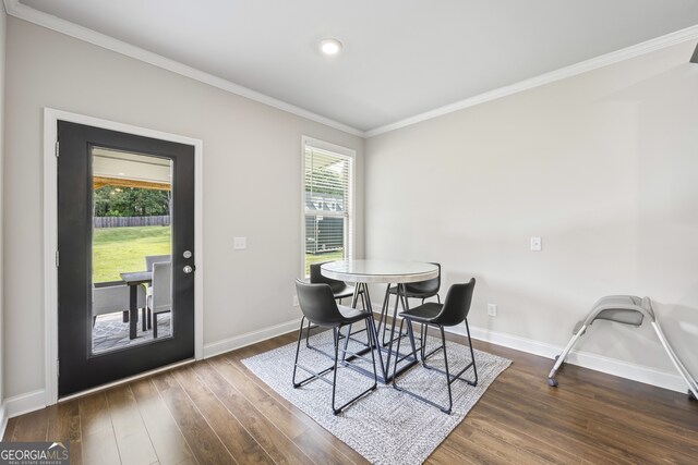 830 Tom Miller Rd, Bethlehem, GA 30620 - dining room featuring wood finished floors, baseboards, ornamental molding, and recessed lighting