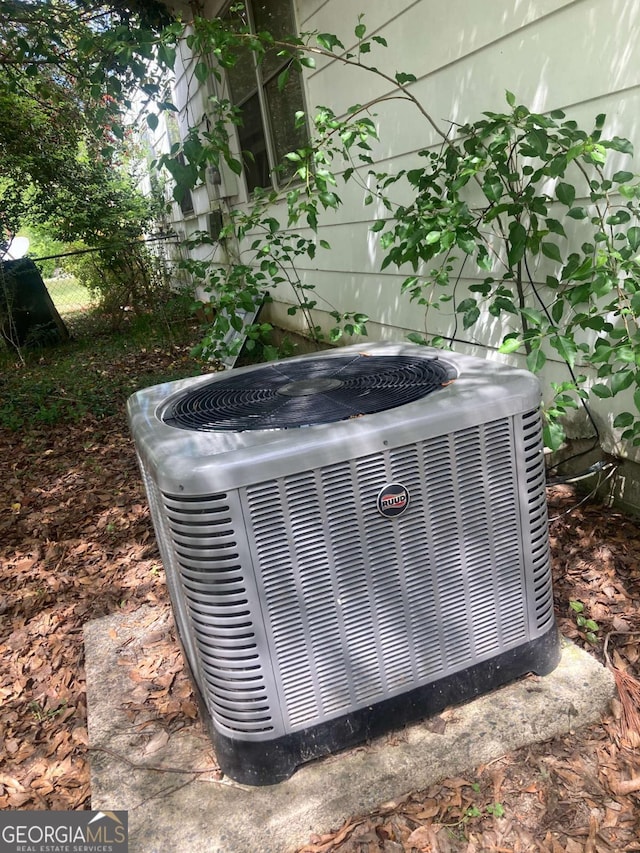 2722 Alden St, Macon, GA 31206 - exterior view of central air condition unit