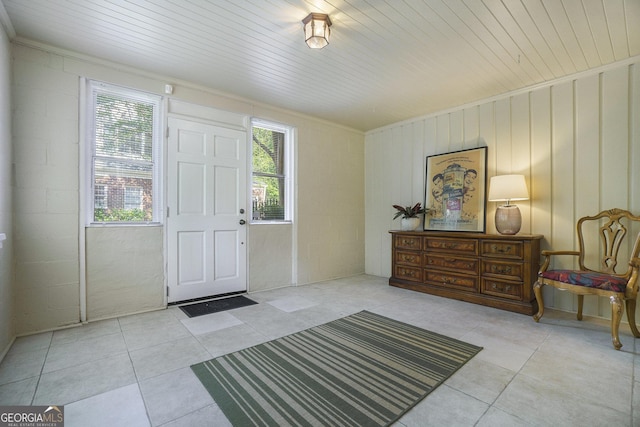 1821 N Rock Springs Rd NE, Atlanta, GA 30324 - tiled foyer entrance with wooden ceiling