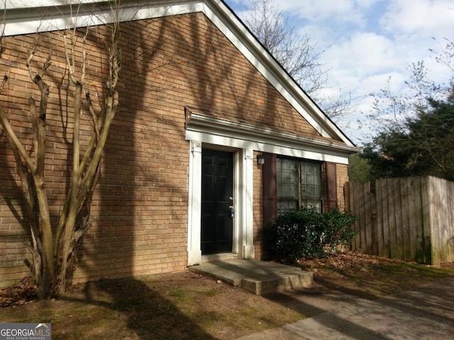 2566 Stratford Ln, Morrow, GA 30260 - property entrance featuring brick siding