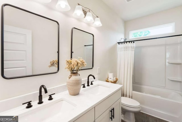160 Winner St, Acworth, GA 30102 - bathroom featuring double vanity, toilet, and shower / bath combo