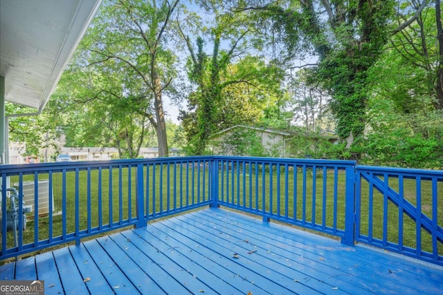 390 Lincoln Pl SW, Atlanta, GA 30315 - wooden deck featuring a lawn