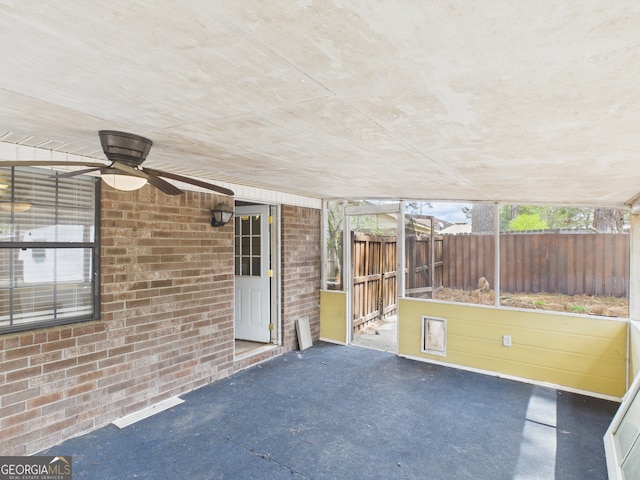 292 Whitetail Cir, Hinesville, GA 31313 - unfurnished sunroom featuring a ceiling fan