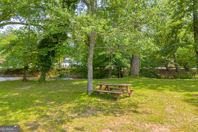 327 Brucken Strasse Unit 609, Helen, GA 30545 - view of grassy yard