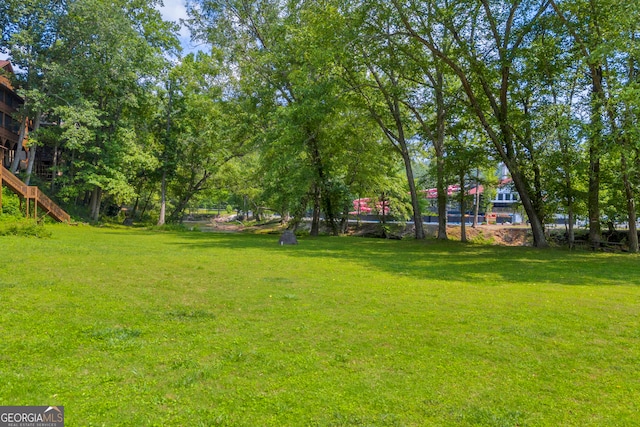 327 Brucken Strasse Unit 609, Helen, GA 30545 - view of grassy yard