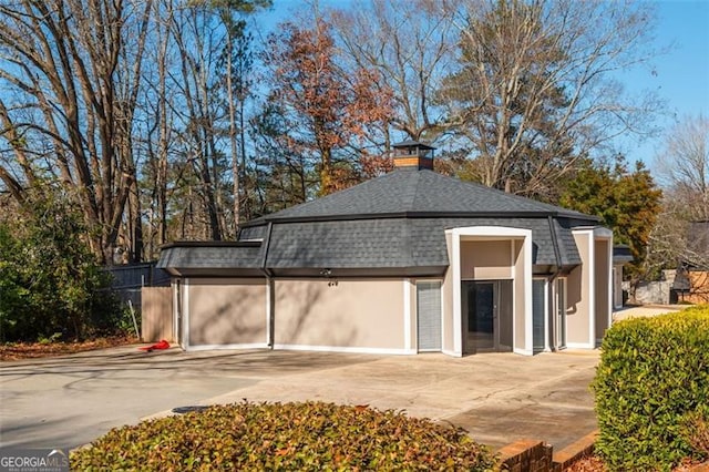 365 Winding River Dr Unit # E, Atlanta, GA 30350 - garage featuring driveway