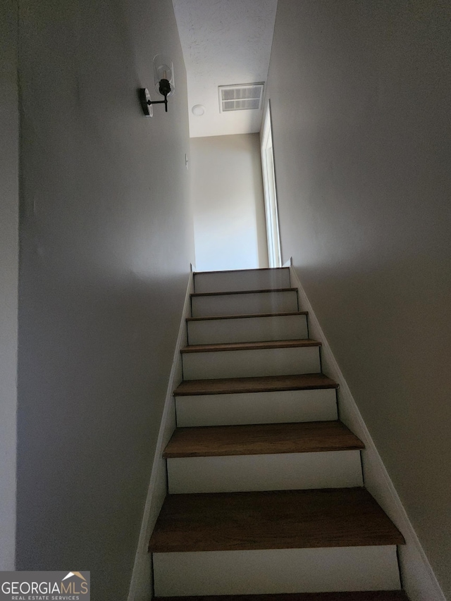 170 Inverness Trce, Riverdale, GA 30274 - view of stairs