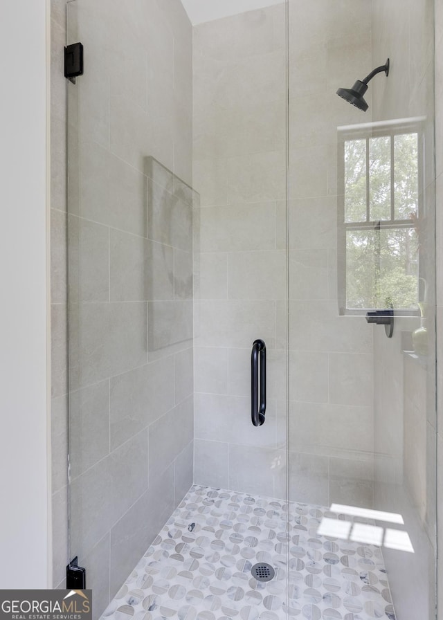 2745 S Bamby Ln NE, Brookhaven, GA 30319 - bathroom with a stall shower