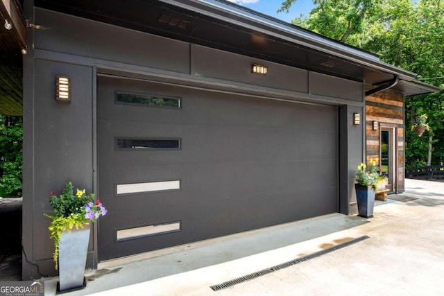 14905 Thompson Rd, Milton, GA 30004 - view of garage