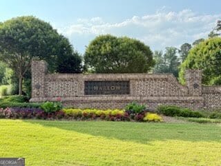 20056 Windalier Way, Roswell, GA 30076 - community sign with a lawn