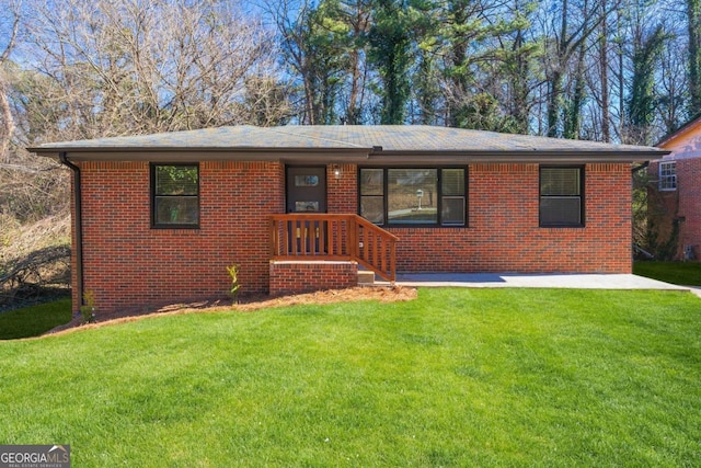 801 N Evelyn Pl NW, Atlanta, GA 30318 - single story home with a front yard and brick siding