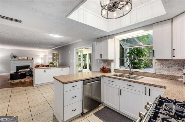 4305 Shawn Ct, Peachtree Corners, GA 30092